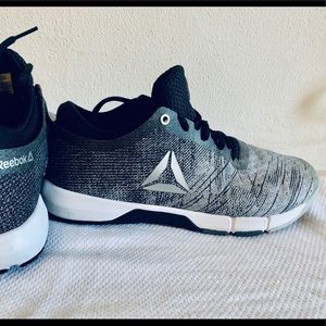 REEBOK CROSSFIT NANO FLEXWEAVE SIZE 9.5